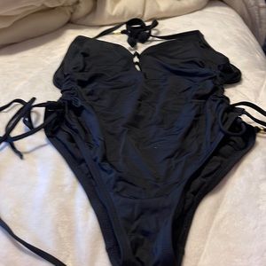 Super cute one piece bathing suit